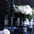 ŚWIECA SOJOWA GOTHIC LILY XX.png